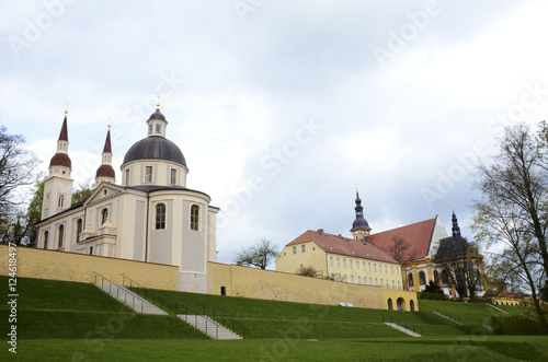 Neuzelle, Klosteranlage mit Kirchen