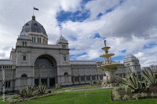 Melbourne Museum located in Carlton Gardens photo