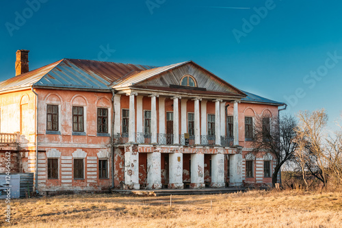 Palace manor Voynich-Senozhetskih Village Khal'ch In Vetka District photo