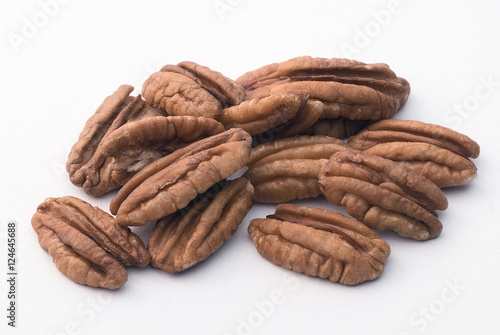 Pecan (Carya illinoinensis), edible nut photo