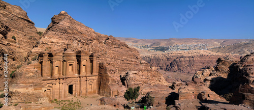 Fotografía Panorama of Petra Monastery (Jordan)