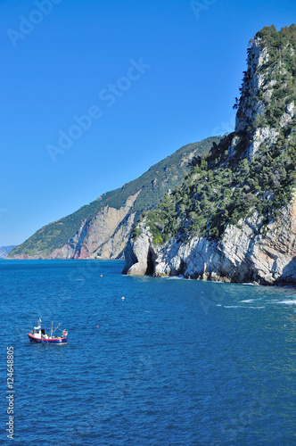 Fischer an der Küste bei Portovenere an der Italienischen Riviera,Ligurien,Italien