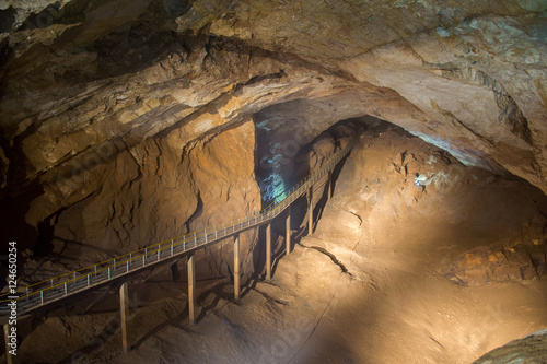 Новоафонская пещера
