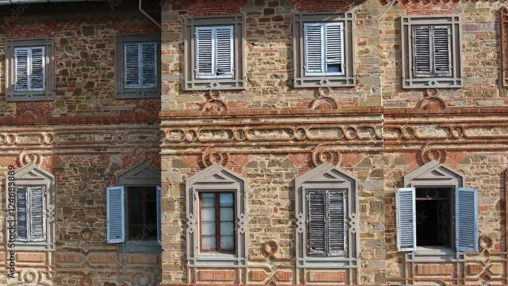 Ripresa aerea di un bellissimo castello medievale unico e abbandonato, stile orientale, situato in toscana, filmato col drone
Ripresa aerea di un bellissimo castello medievale unico e abbandonato, stile orientale, situato in toscana, filmato col drone