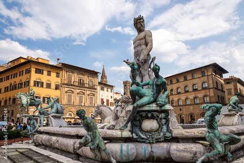 Neptunbrunnen  Florenz  Piazza della Signoria photo