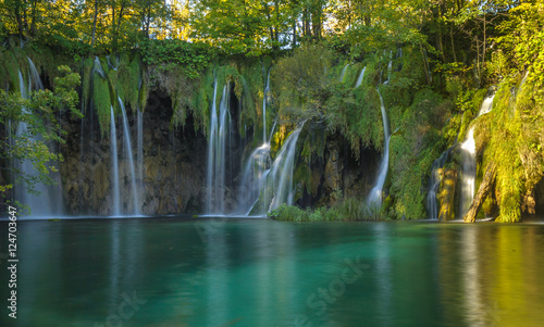 Fototapeta Naklejka Na Ścianę i Meble -  Plitvice Lakes National Park, Croatia. UNESCO world heritage sit
