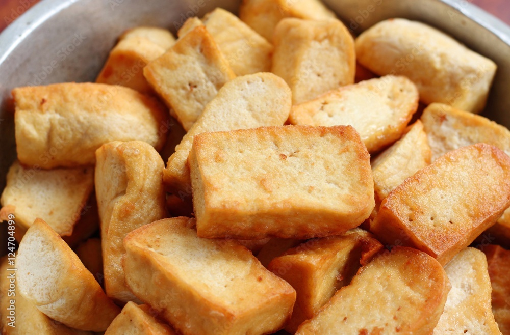 Fresh tofu or fried tofu Fresh tofu or fried tofu