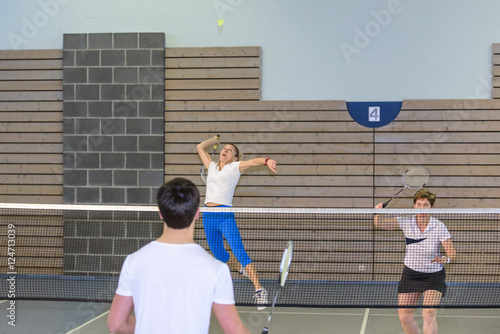 Badminton - rasanter Rückschlagsport photo