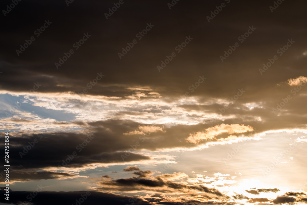 Fototapeta premium colorful dramatic sky with cloud at sunset