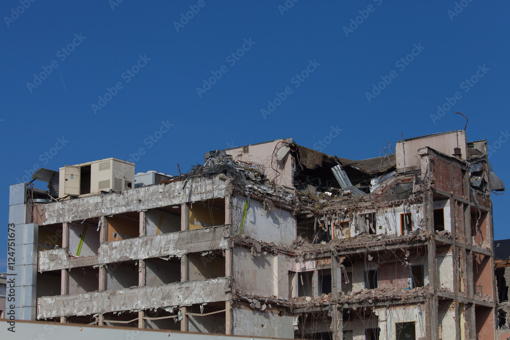 destruction, démolition immeuble, béton armé, destruction, démolition immeuble, béton armé,