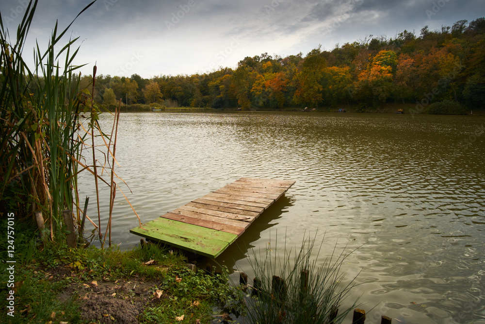 Obraz premium Autumn lake