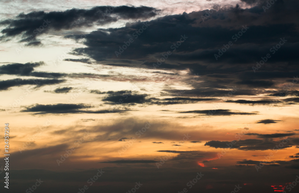 Fototapeta premium colorful dramatic sky with cloud at sunset