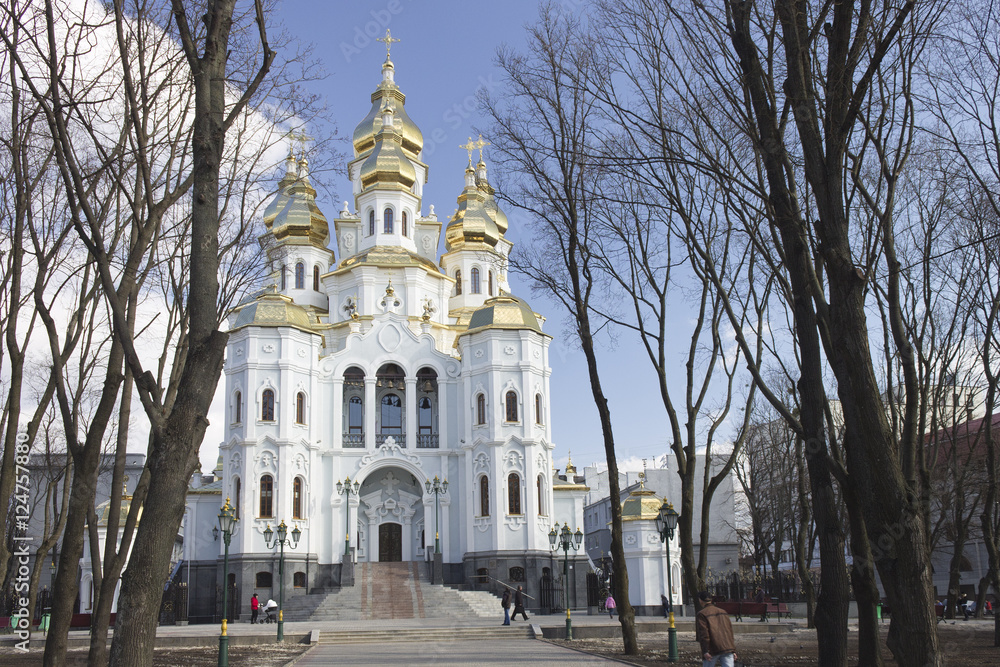 new Orthodox temple in the center of Kharkov