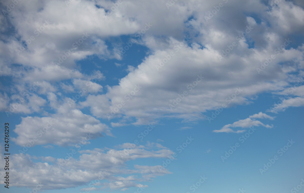 blu sky, clouds