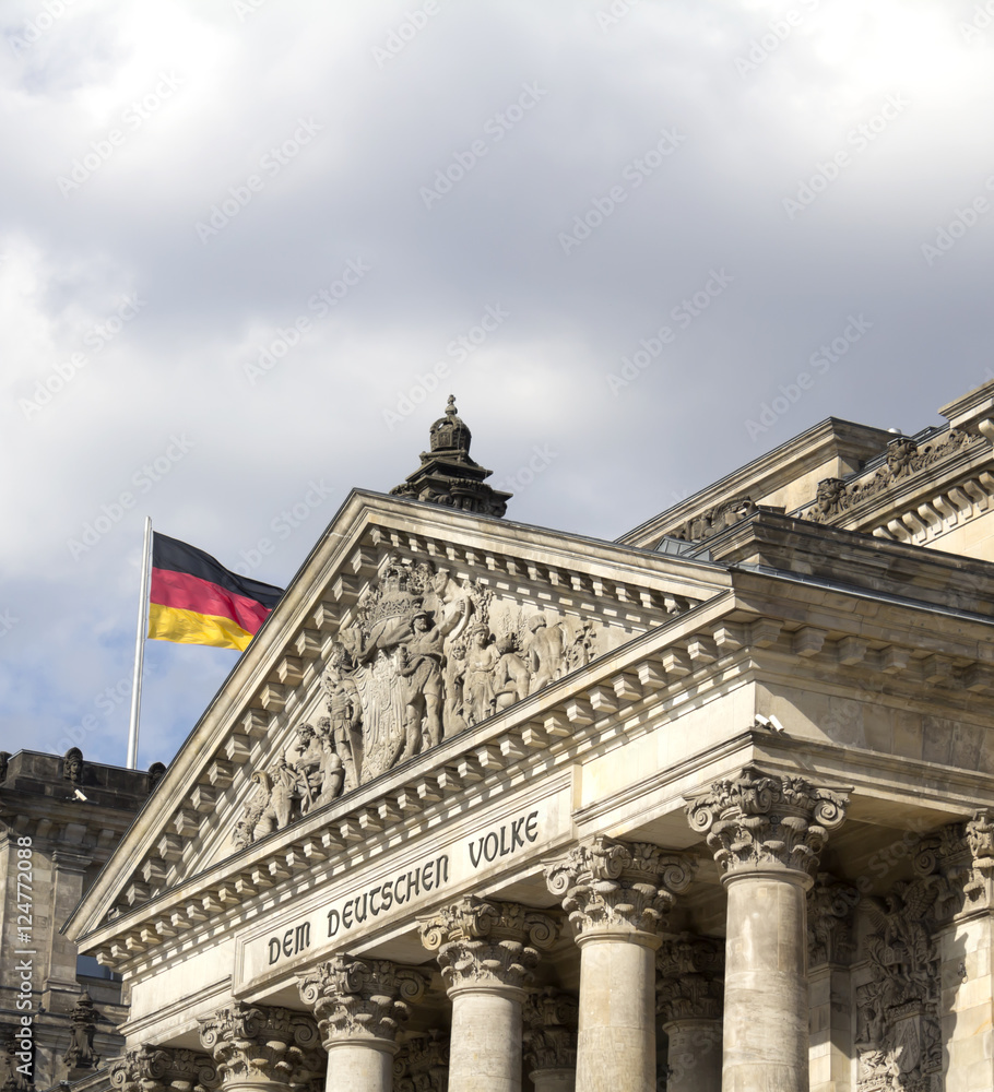 Obraz premium Reichstag building, seat of the German Parliament (Deutscher Bundestag), in Berlin Mitte district, Germany