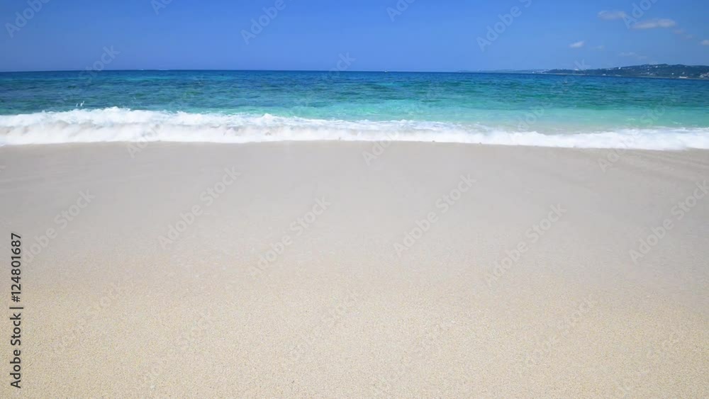 沖縄の美しい海とさわやかな空 沖縄の美しい海とさわやかな空