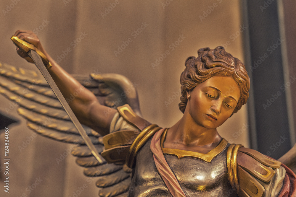Obraz premium Statue of the Archangel Michael