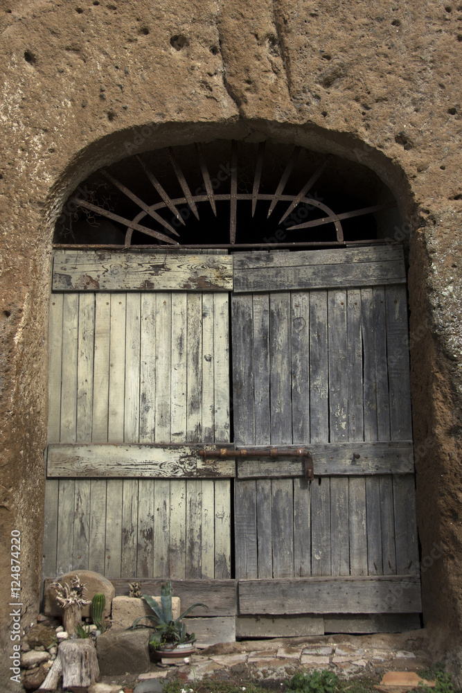 Vecchia porta Vecchia porta