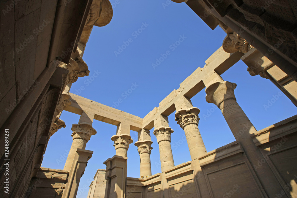 pillars upview