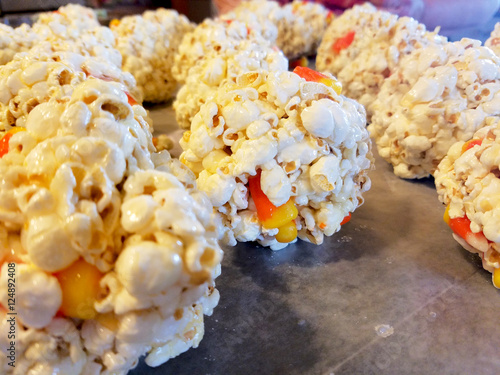 Popcorn Balls V