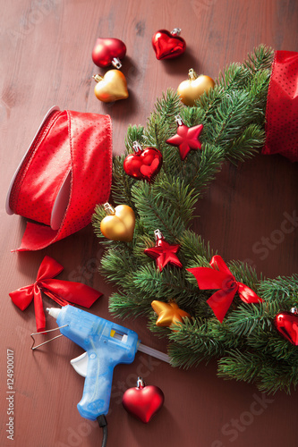 making winter christmas wreath decoration diy handmade