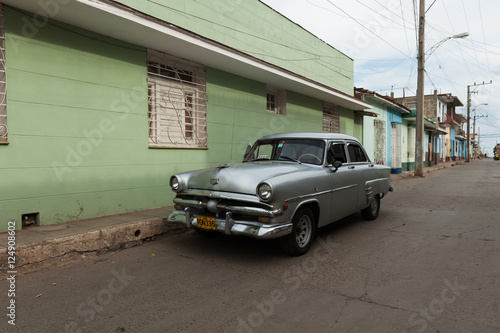 Old automobile car parked in Trinidad, Cuba © CAESARstock