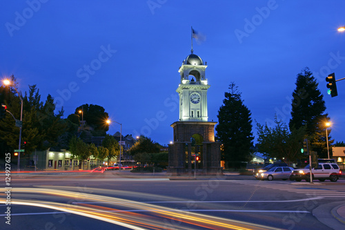 Canvas Print clock-tower n car light streaks