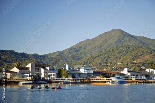 mt-tam n corte madera houses