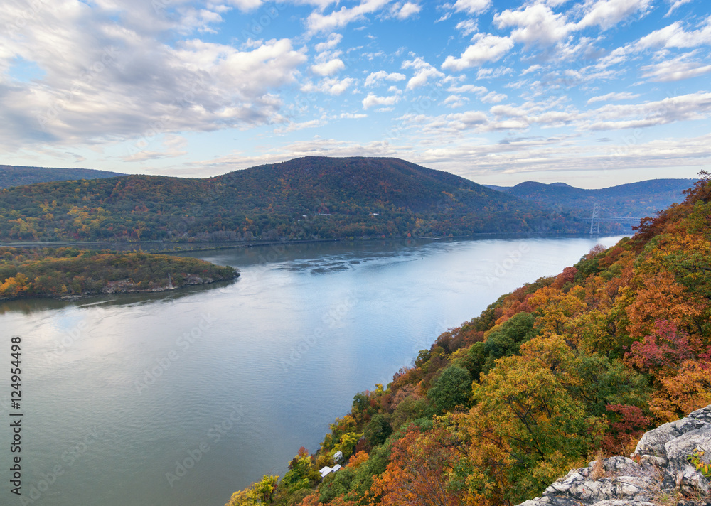 The Hudson river in New York State during the fall foliage season