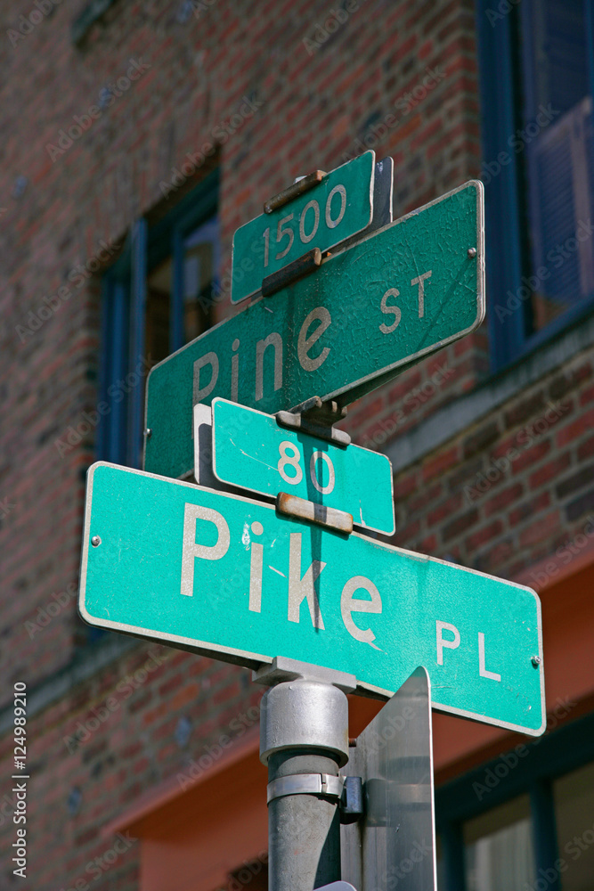 pine n pike street signs