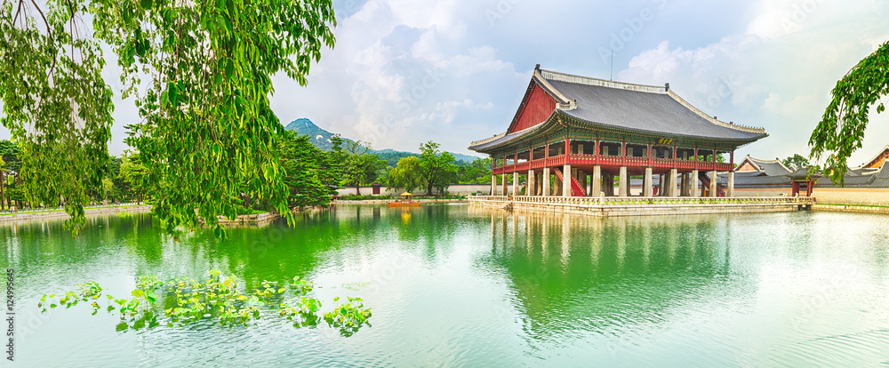 Obraz premium Pałac Gyeongbokgung. Korea Południowa. Panorama