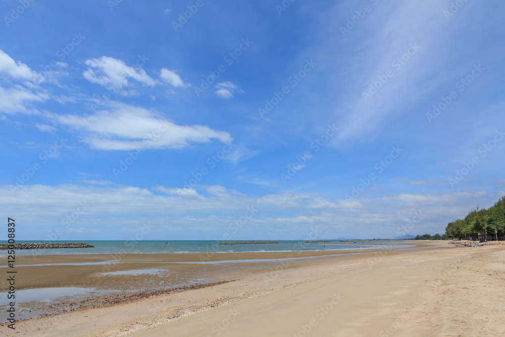 Beautiful sky with beach and tropical sea Beautiful sky with beach and tropical sea