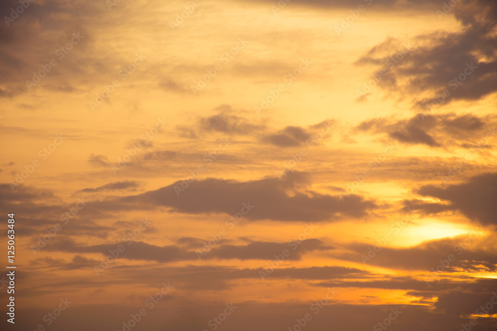 Obraz premium sunset with cloud