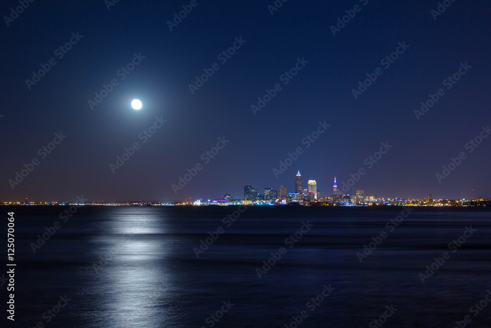 Landscape view of downtown cleveland. this photo i took on full moon day. i'm adjust white balance because i like it tone. Landscape view of downtown cleveland. this photo i took on full moon day. i'm adjust white balance because i like it tone.