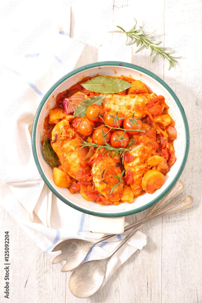 chicken fillet with tomato and rosemary chicken fillet with tomato and rosemary