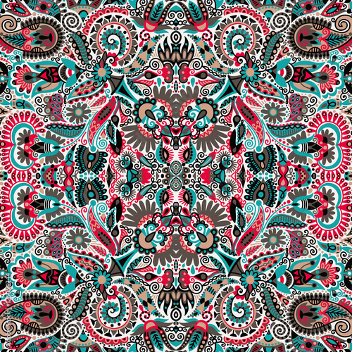 Ethnic seamless background, floral pattern in Ukrainian traditio