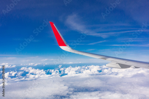 Flug über den Wolken - 1062