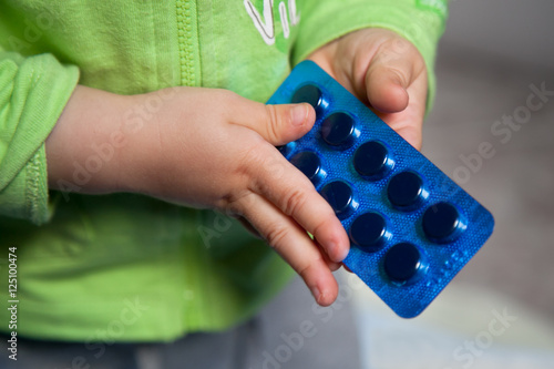 Bambino e farmaci pericolosi