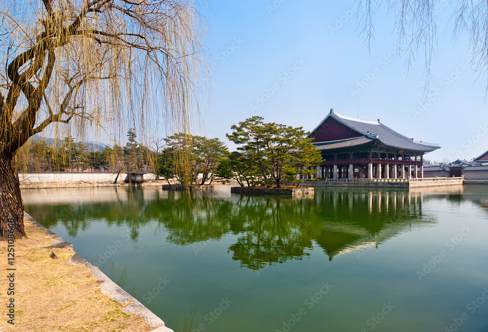 Emperor Kyoungbok palace at Seoul, South Korea Emperor Kyoungbok palace at Seoul, South Korea