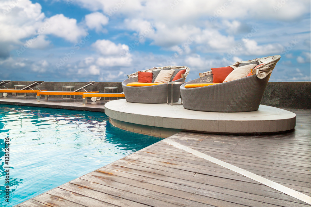 Obraz premium Rooftop swimming pool