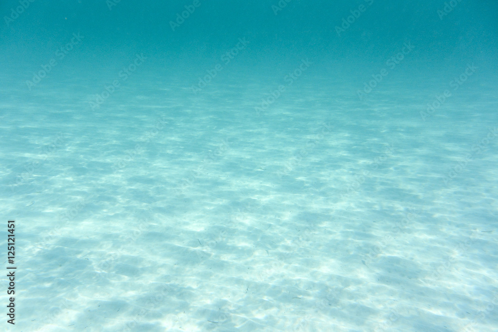 Light reflexes on the seabed - 9893 Light reflexes on the seabed - 9893