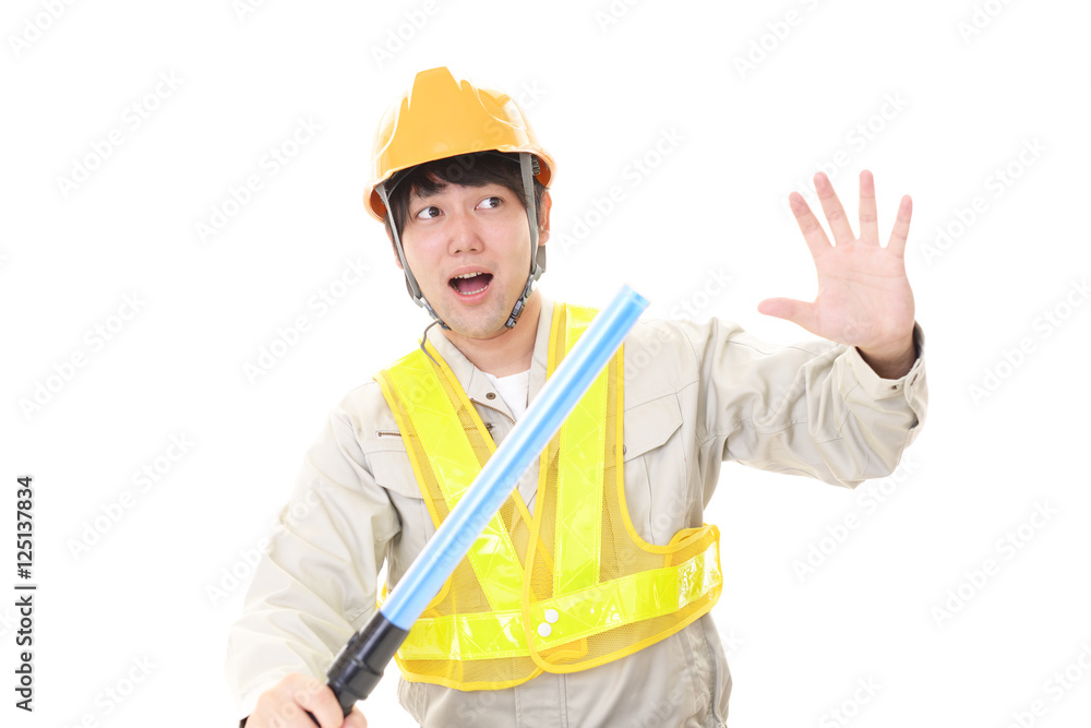 驚いた表情の誘導員 驚いた表情の誘導員