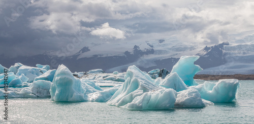 Jokulsarlon Icebergs