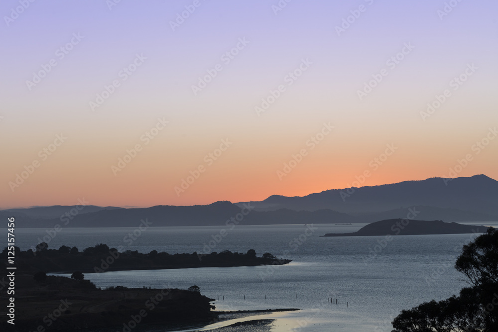 Naklejka premium Sunset - Mountain Sky