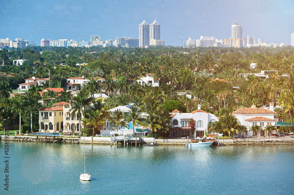 Fototapeta premium cityscape in miami city
