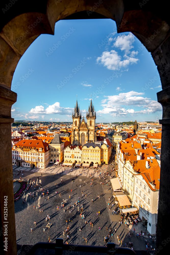 Fototapeta premium Top cityscape view on the old town square with Tyn cathedral during the sunny day in Prague