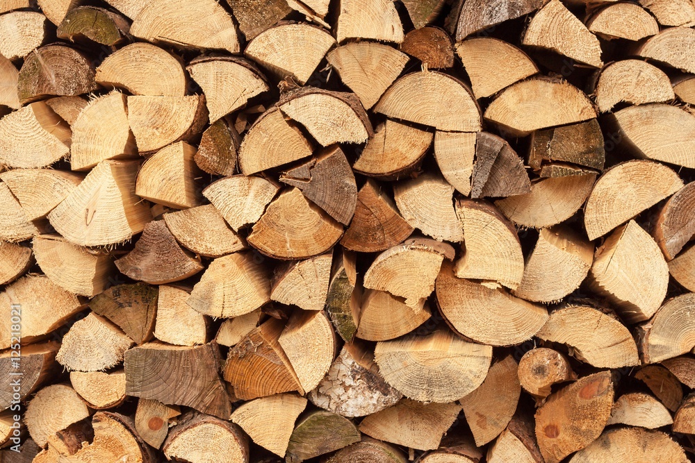 wall firewood , Background of dry chopped firewood logs in a pile. Stack of logs felled and left to dry.
wall firewood , Background of dry chopped firewood logs in a pile. Stack of logs felled and left to dry.