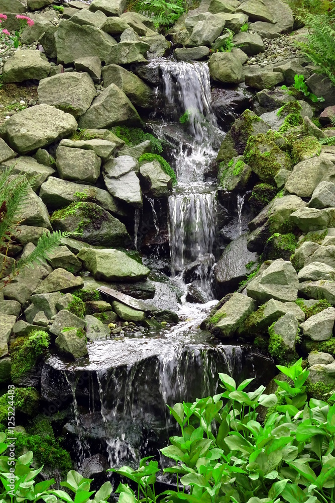 Fototapeta premium Górski wodospad