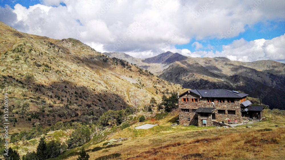 Refugio comapedrosa, Andorra