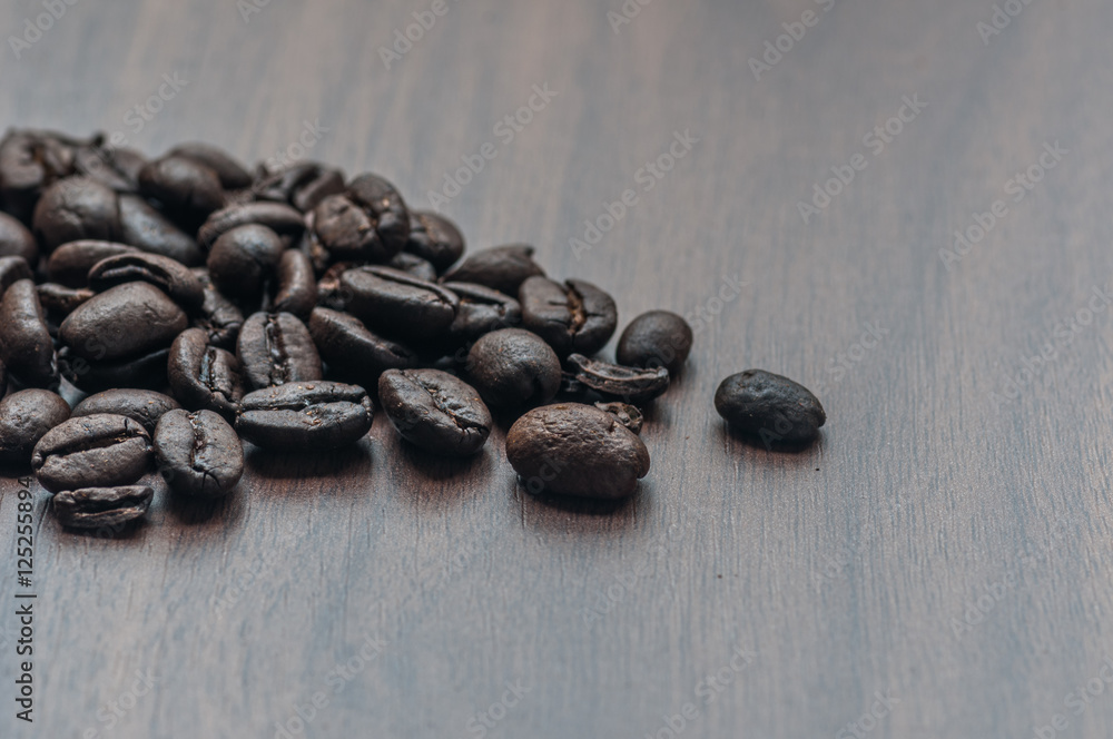roasted coffee beans isolated on table roasted coffee beans isolated on table
